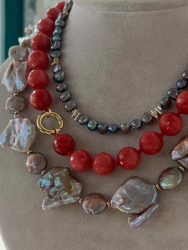 Photo by ANTIQUA on February 16, 2026. May be an image of necklace and text.